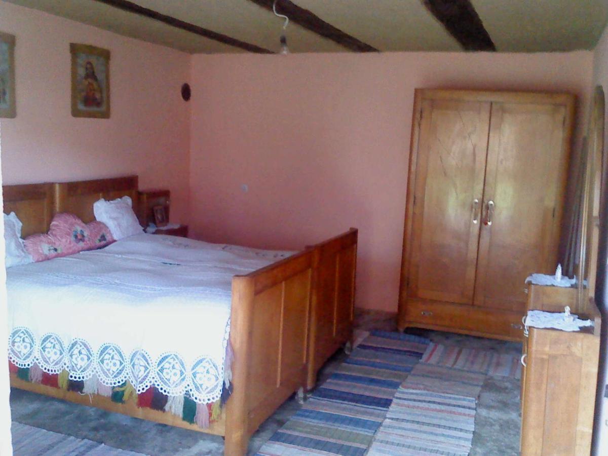 Bed and Breakfast Snasini Kucari Gradiste Exterior foto